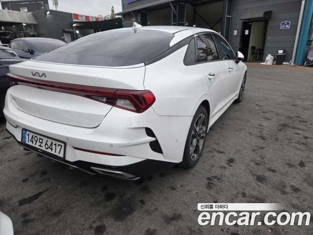 Kia K5 2023 — photo 3