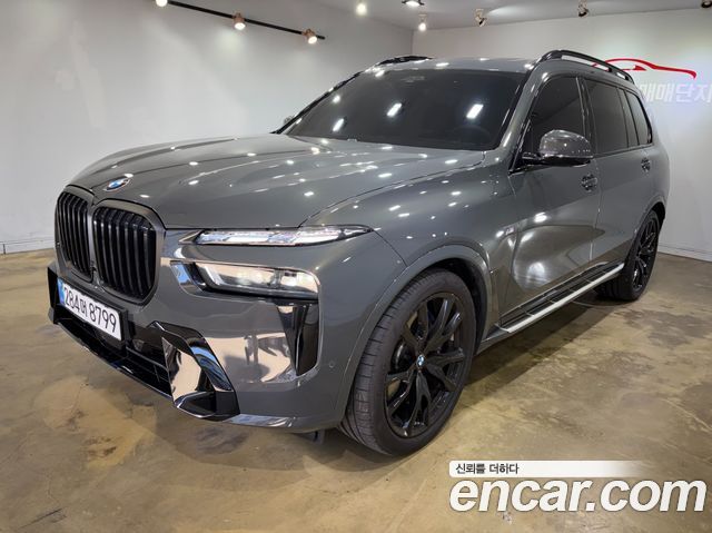 BMW X7 2026 — photo 2