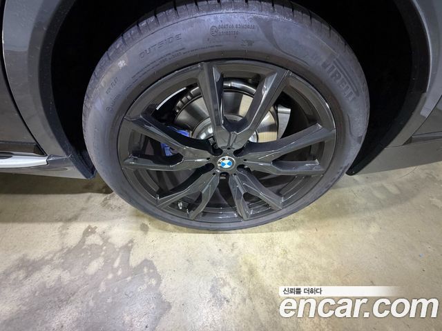 BMW X7 2026 — photo 13