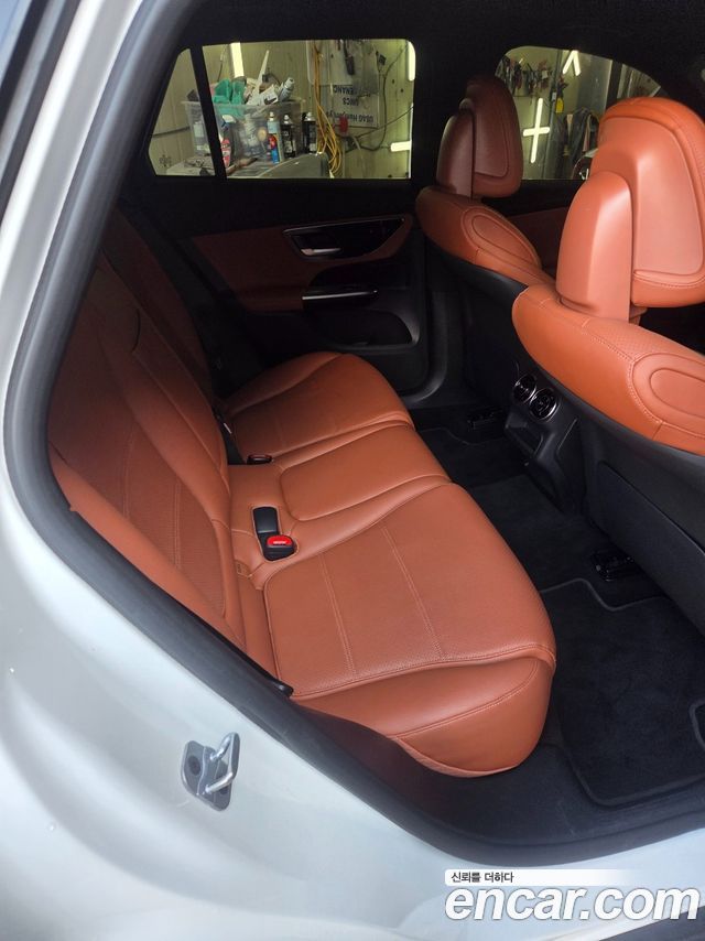 Mercedes-Benz GLC-Class 2023 — photo 5
