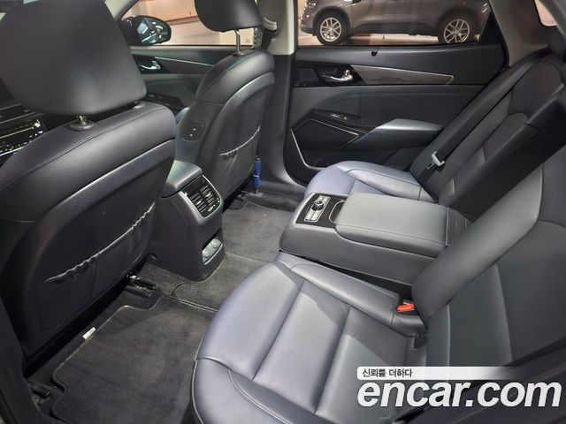 Kia K7 2020 — photo 9