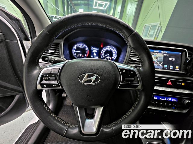 Hyundai Sonata 2018 — photo 14
