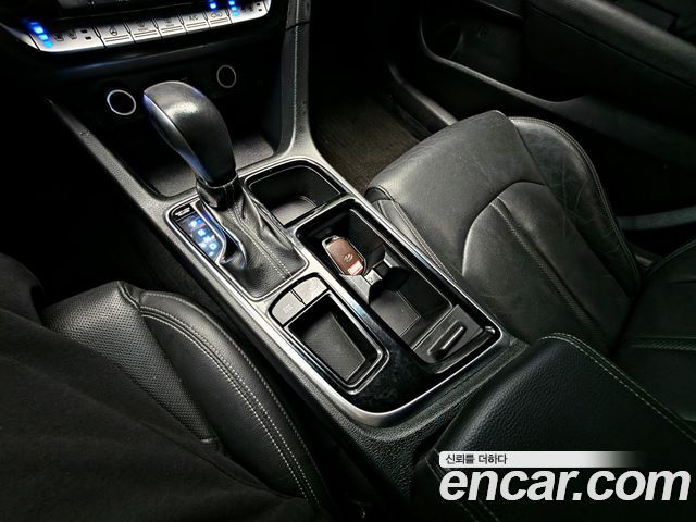 Hyundai Sonata 2018 — photo 19