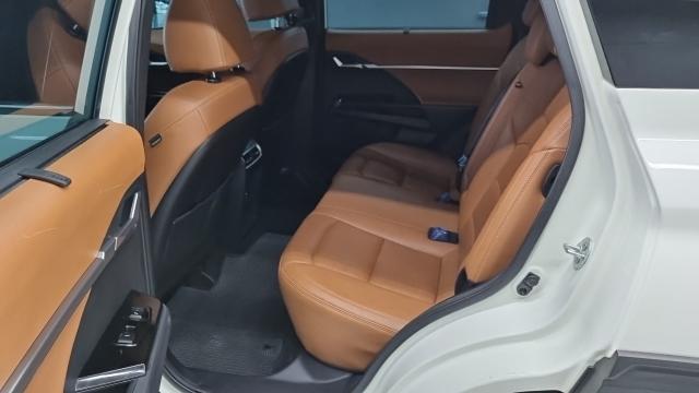 KG Mobility Torres 2024 — photo 11