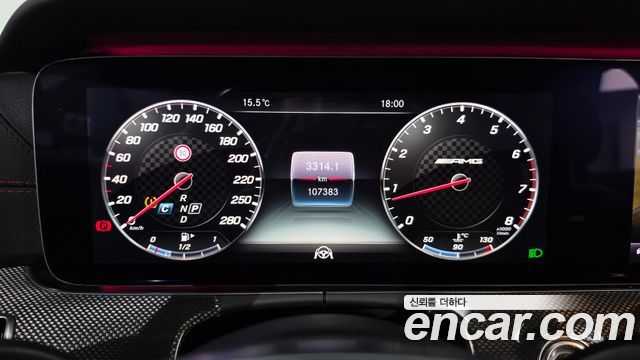Mercedes-Benz E-Class 2018 — photo 11