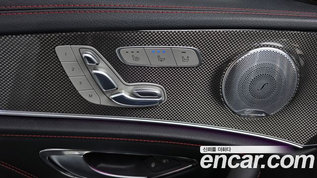 Mercedes-Benz E-Class 2018 — photo 29