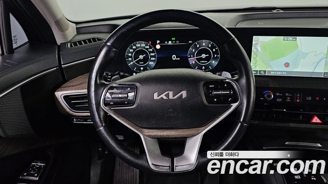 Kia K8 2022 — photo 13