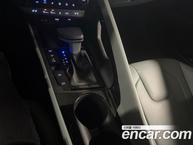 Hyundai AVANTE 2026 — photo 12