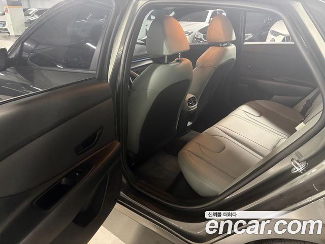 Hyundai AVANTE 2026 — photo 16