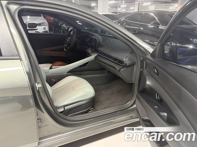 Hyundai AVANTE 2026 — photo 17