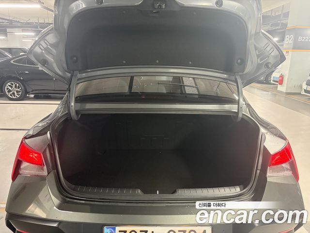 Hyundai AVANTE 2026 — photo 18