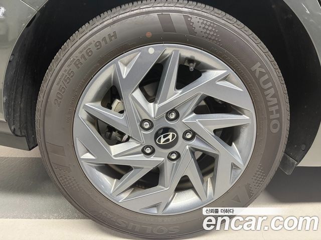 Hyundai AVANTE 2026 — photo 19