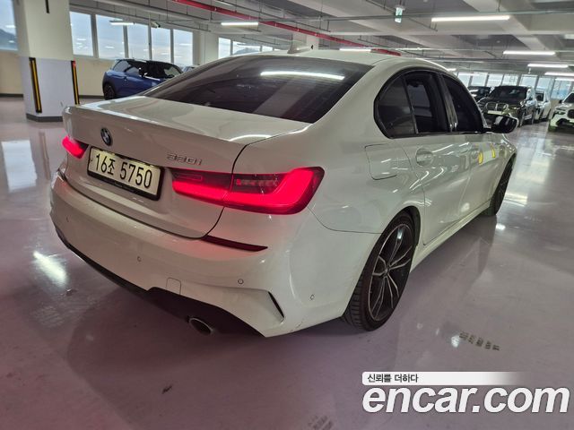 BMW 3-Series 2019 — photo 4