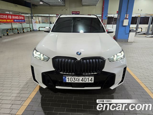BMW X5 2024 — photo 1