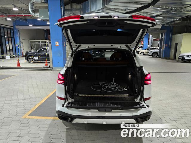 BMW X5 2024 — photo 8