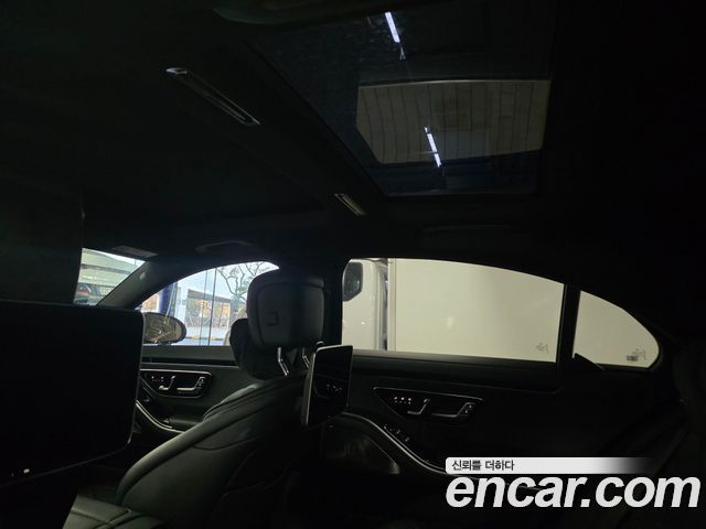Mercedes-Benz S-Class 2021 — photo 8