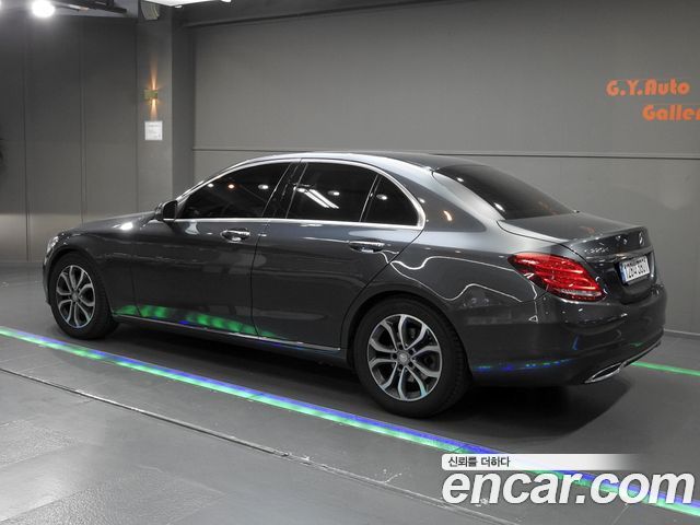 Mercedes-Benz C-Class 2016 — photo 2