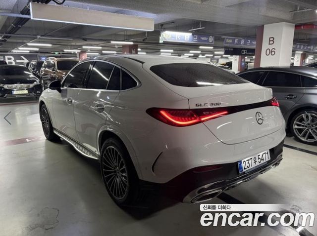 Mercedes-Benz GLC-Class 2025 — photo 3