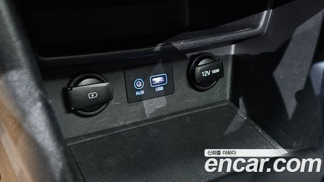 Hyundai Kona 2019 — photo 31