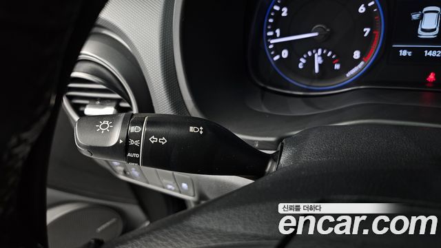 Hyundai Kona 2019 — photo 32