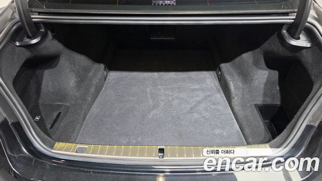 BMW 7-Series 2022 — photo 24