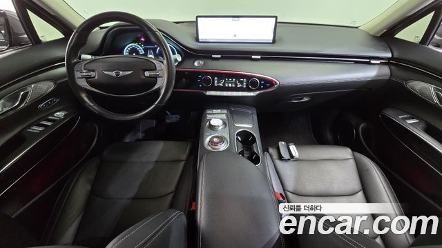 Genesis GV70 2022 — photo 10