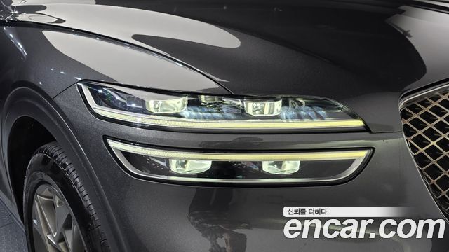 Genesis GV70 2022 — photo 8