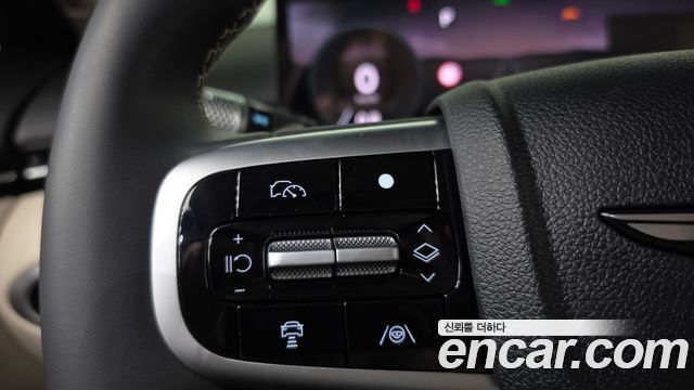Genesis GV70 2025 — photo 23
