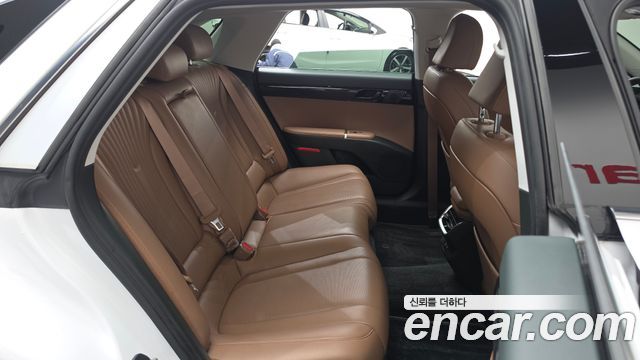 Hyundai Grandeur 2023 — photo 17