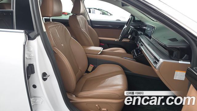 Hyundai Grandeur 2023 — photo 16