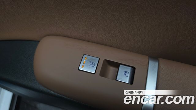 Hyundai Grandeur 2023 — photo 28