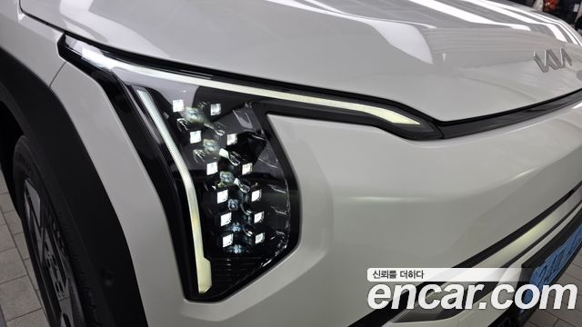 Kia EV3 2025 — photo 8