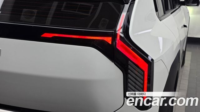 Kia EV3 2025 — photo 9