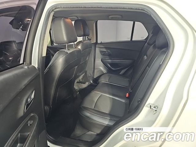 Chevrolet Korea Trax 2015 — photo 12