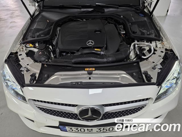 Mercedes-Benz C-Class 2023 — photo 6