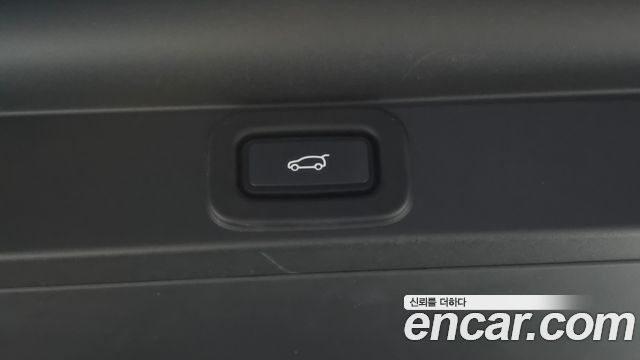 Land Rover Range Rover 2023 — photo 45
