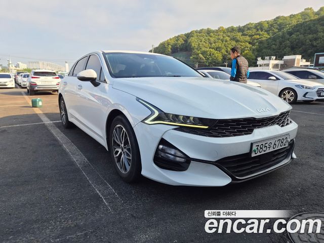 Kia K5 2022 — photo 1