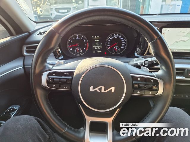 Kia K5 2022 — photo 7