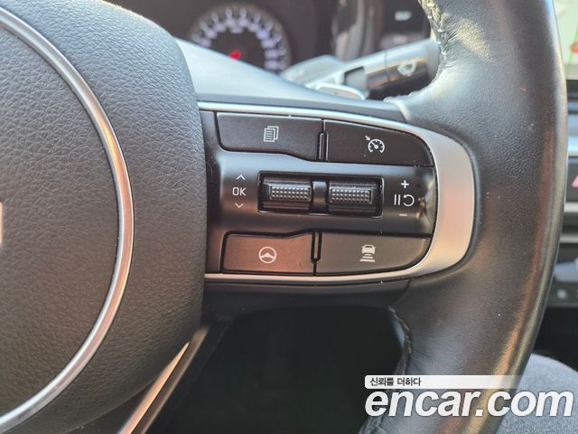 Kia K5 2022 — photo 8