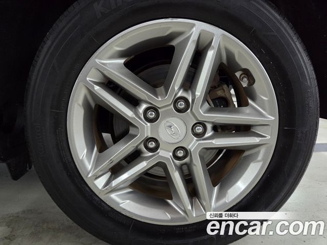 Hyundai Kona 2018 — photo 8