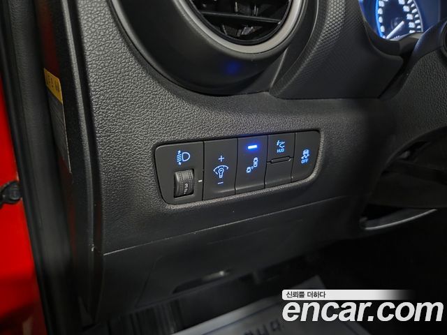 Hyundai Kona 2018 — photo 10