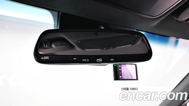 Hyundai i30 2018 — photo 15