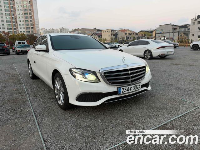 Mercedes-Benz E-Class 2019 — photo 3