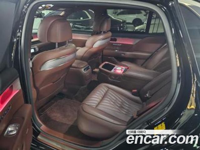 Genesis G90 2023 — photo 8