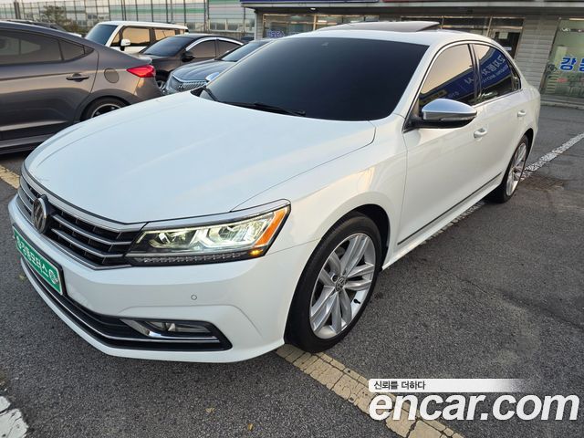 Volkswagen Passat 2018 — photo 1