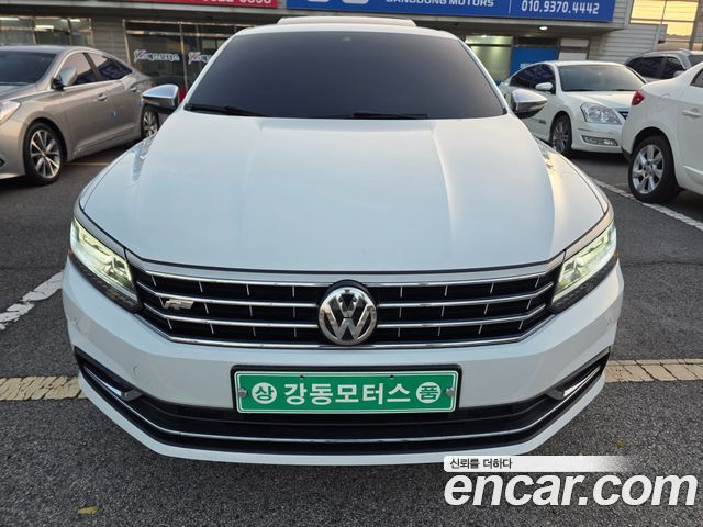 Volkswagen Passat 2018 — photo 3