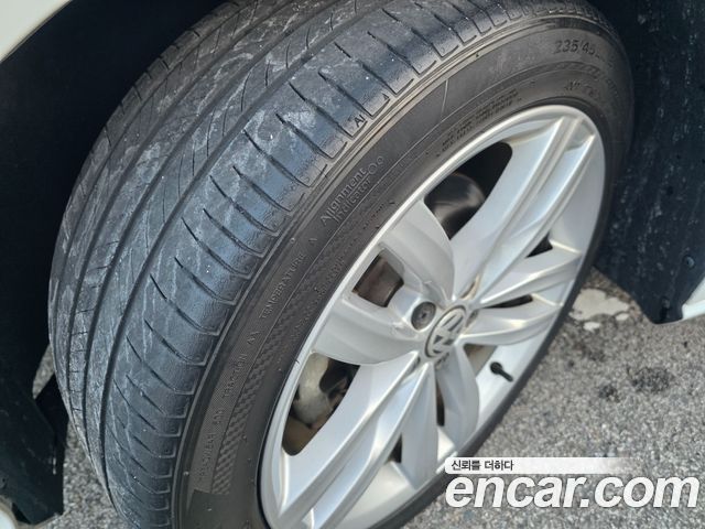 Volkswagen Passat 2018 — photo 5