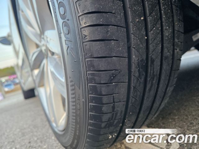 Volkswagen Passat 2018 — photo 17
