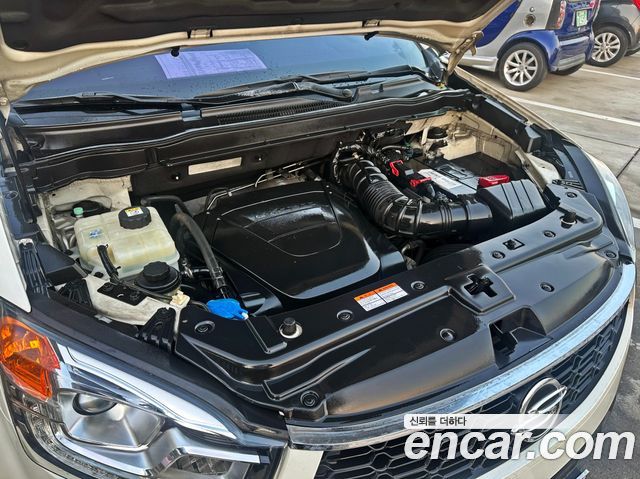 KG Mobility KORANDO 2015 — photo 8