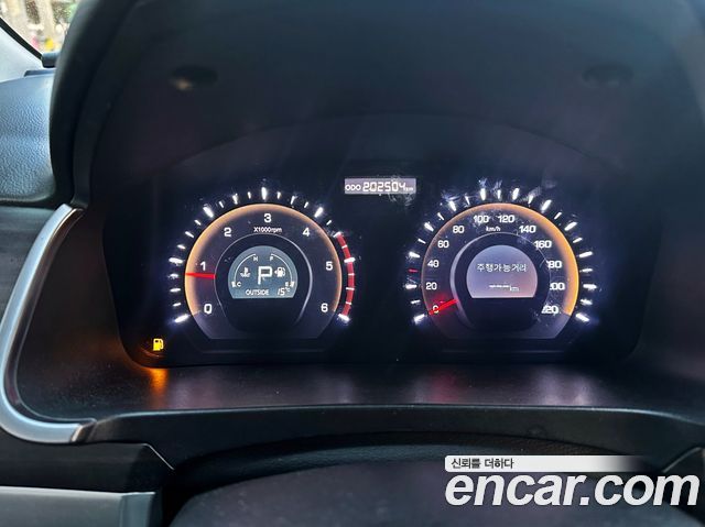 KG Mobility KORANDO 2015 — photo 14